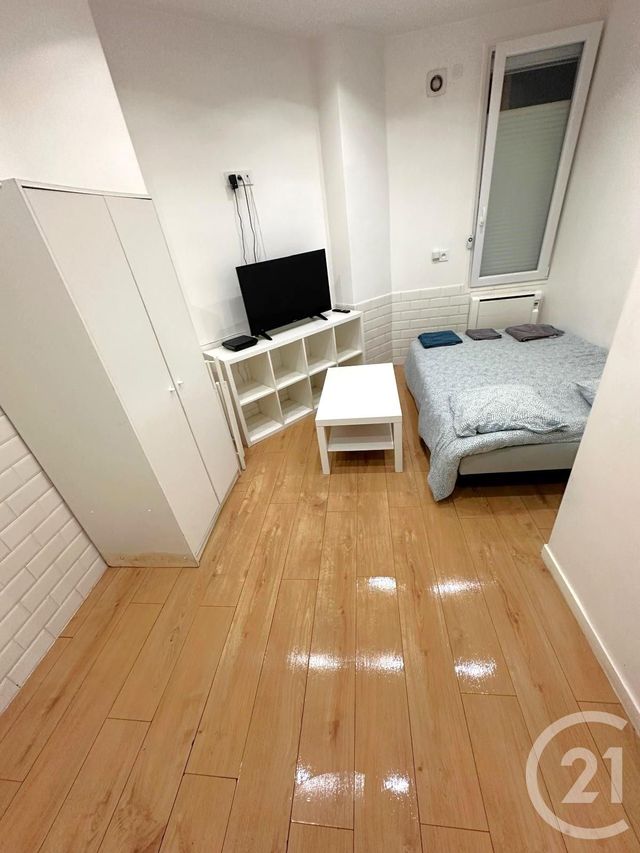 Afficher la photo en grand Appartement à vendre - 2 pièces - 30.02 m2 - AUBERVILLIERS - 93 - ILE-DE-FRANCE - Century 21 Immo Conseil